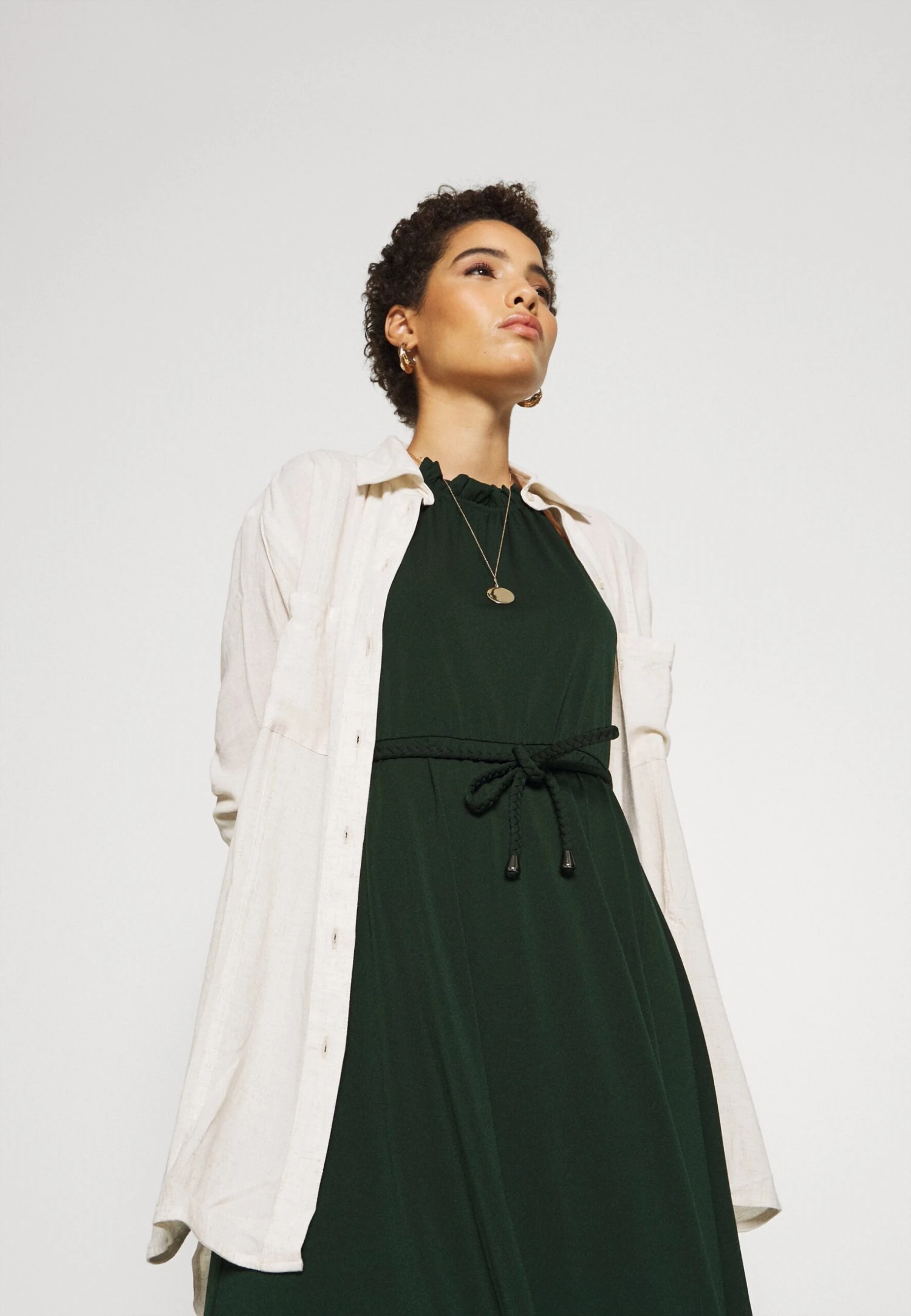 Anna Field Vestido Ligero - Scarab 7 Anna Field Vestido Ligero - Scarab - Imagen 7