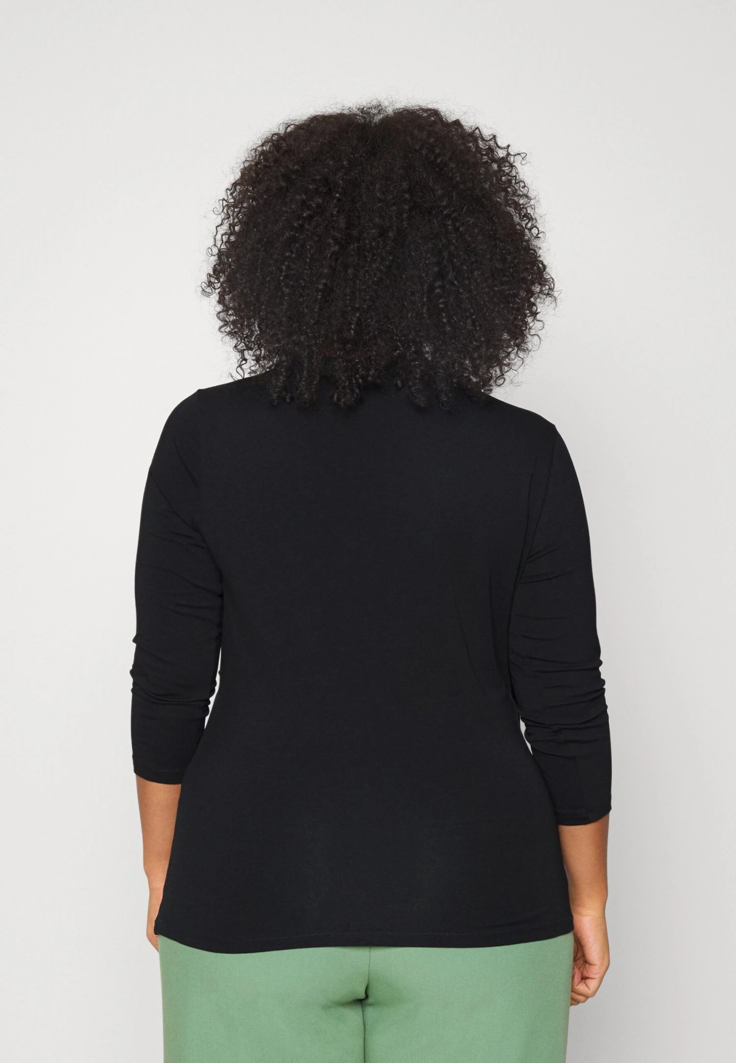 Camiseta De Manga Larga - Black 3 Camiseta De Manga Larga - Black - Imagen 3