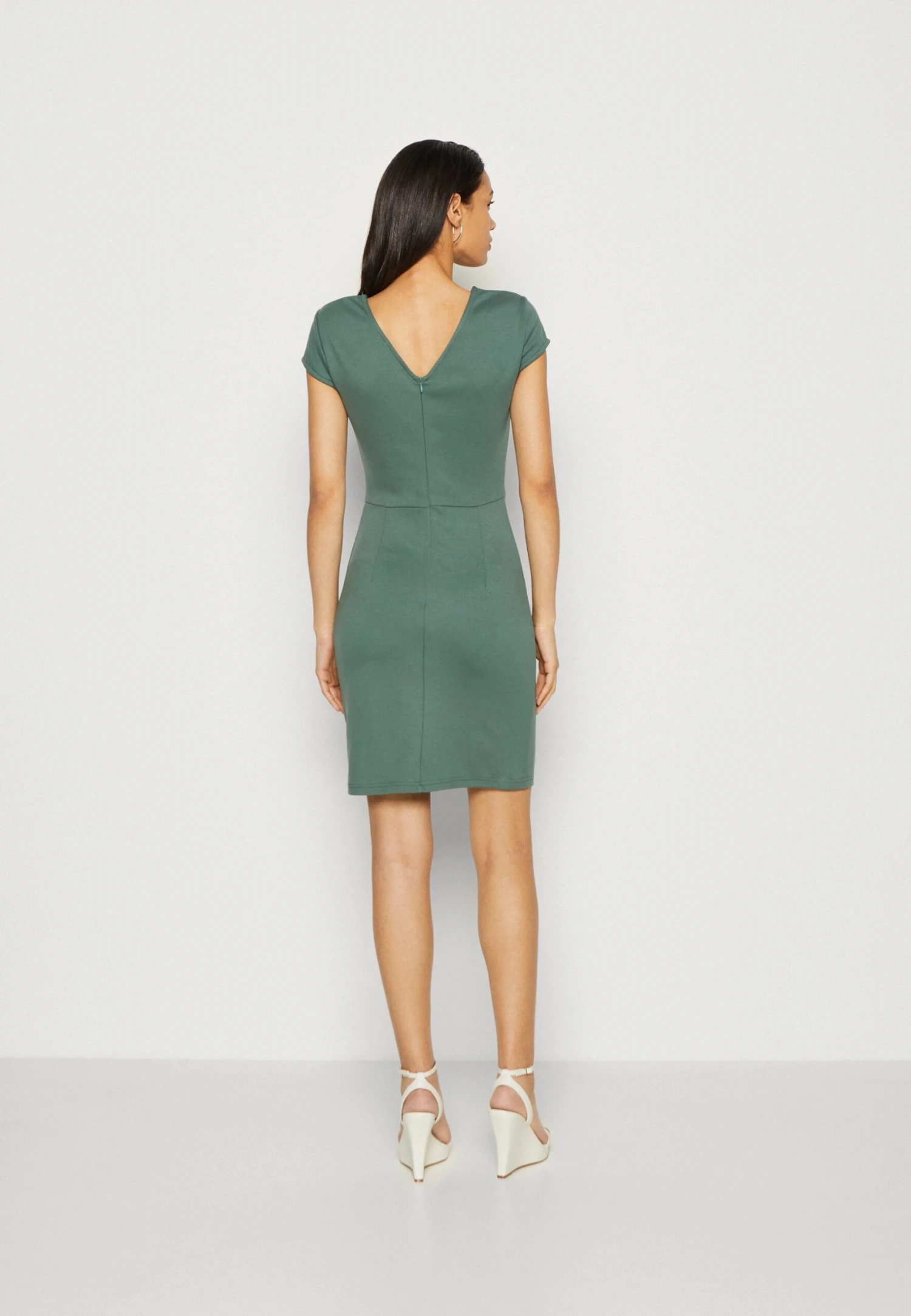 Anna Field Vestido Ligero - Green 4 Anna Field Vestido Ligero - Green - Imagen 4