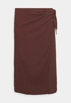 Curvy Textured Sarong Midi Skirt - Falda Cruzada - Brown 10 Curvy Textured Sarong Midi Skirt - Falda Cruzada - Brown -Anna Field Ventas 32eb2e97370a414c9459b91ab42d5b52