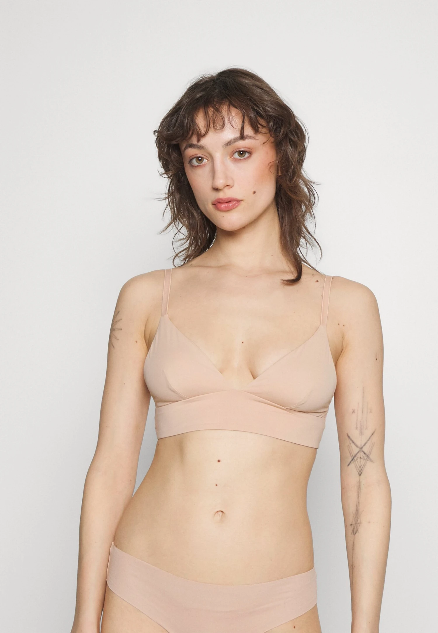 Anna Field 3 Pack - Top - Grey/White/Nude 2 Anna Field 3 Pack - Top - Grey/White/Nude - Imagen 2