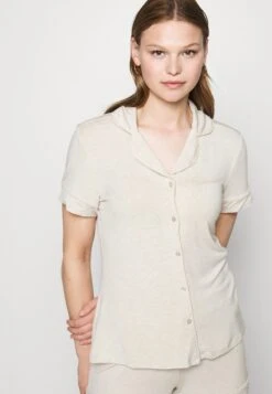 Anna Field Button Through Pj Set- Pijama - Beige -Anna Field Ventas 6011447bf3a244329ca8a4fa7de63828