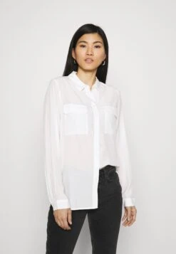 Anna Field Basic Blouse With Front Pockets - Camisa - Offwhite
