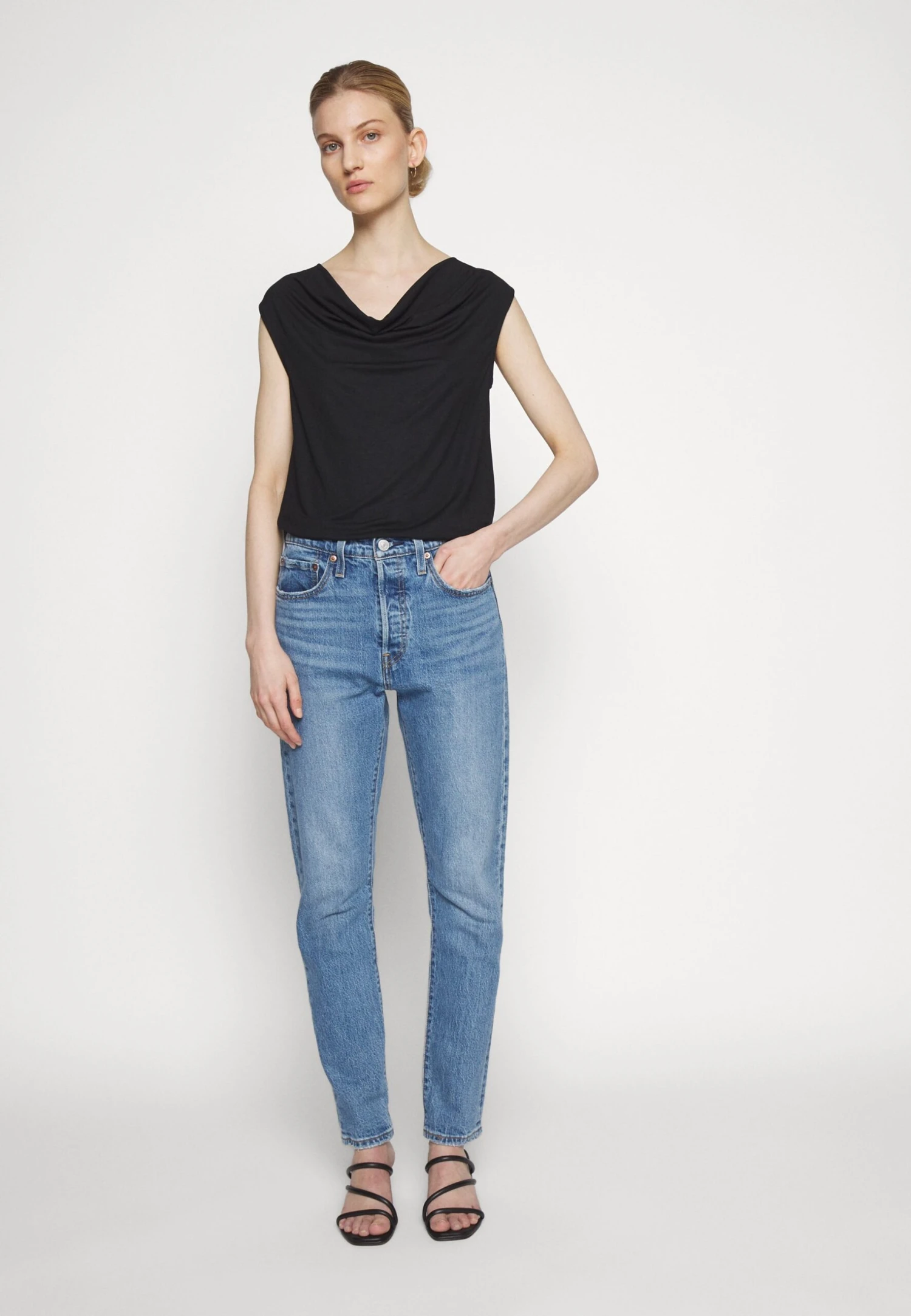 Anna Field Top - Black 5 Anna Field Top - Black - Imagen 5