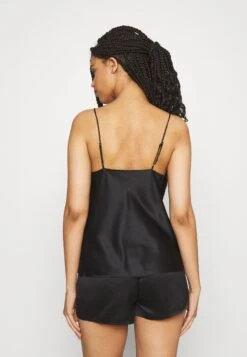 Anna Field Simple Satin Short Set - Pijama - Black -Anna Field Ventas 722ca56a9ee2439f909f606ecf6a7ffe