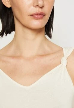 Anna Field Top - Off-White -Anna Field Ventas 8a29d91b85e54b6b814758e1ee366ab0