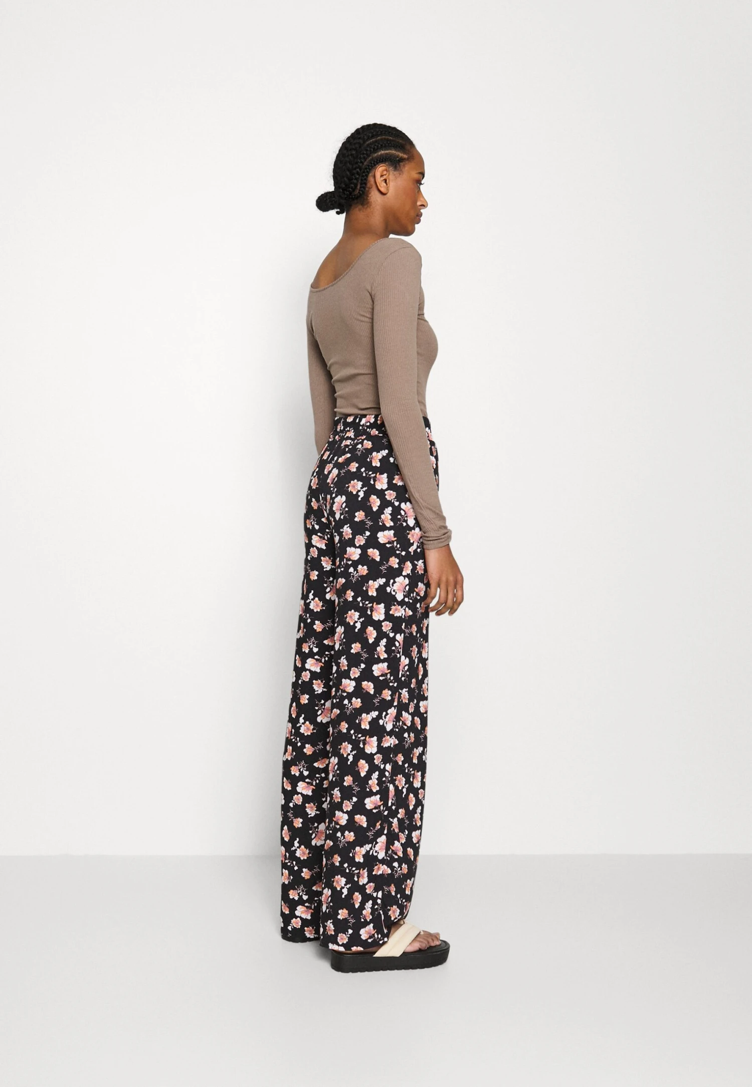 Pantalones - Black/Multi-Coloured 3 Pantalones - Black/Multi-Coloured - Imagen 3