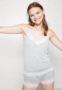 Anna Field Sarah Short Pj Set- Pijama - Grey 9 Anna Field Sarah Short Pj Set- Pijama - Grey -Anna Field Ventas 9509fde335de4af3b934d97362e1d400