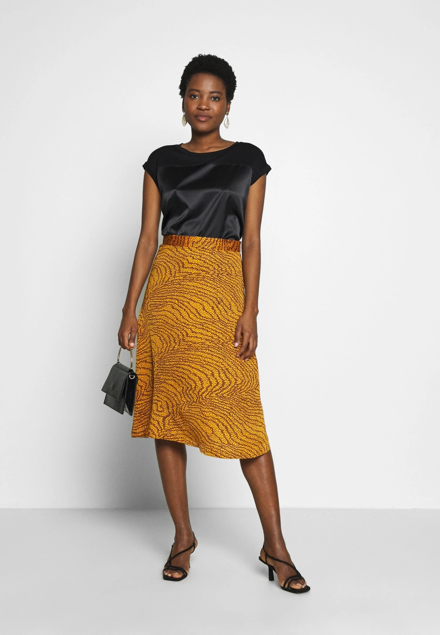 Anna Field Camiseta Estampada - Black 2 Anna Field Camiseta Estampada - Black - Imagen 2