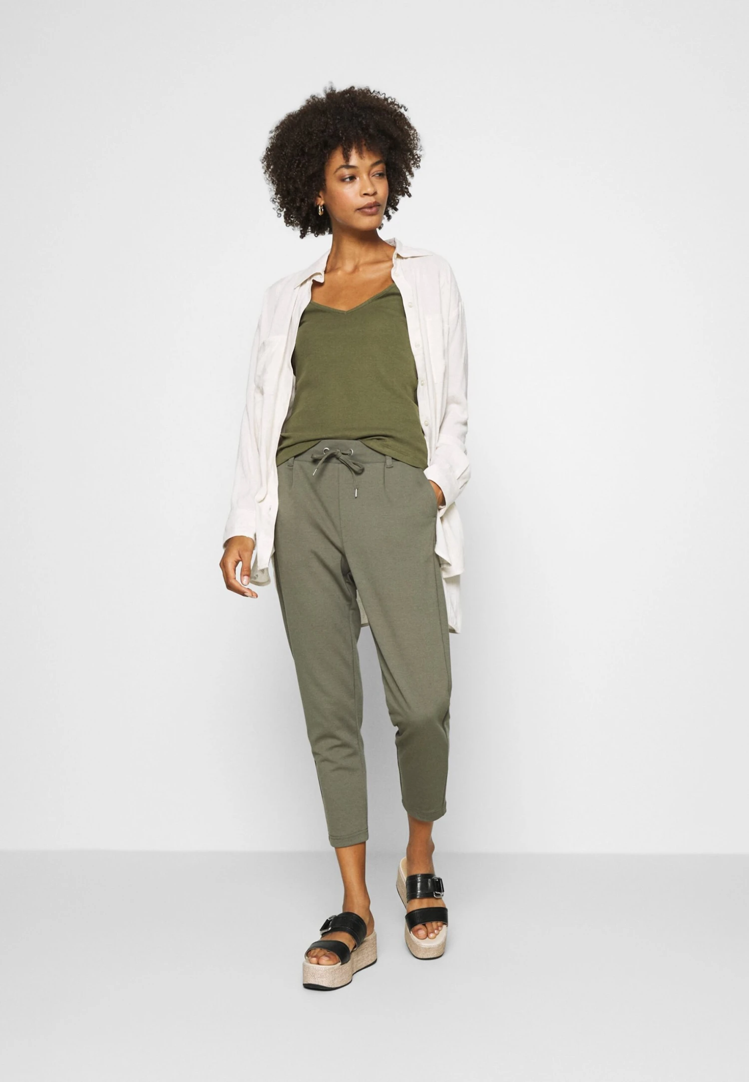 Anna Field Top - Olive Night 2 Anna Field Top - Olive Night - Imagen 2