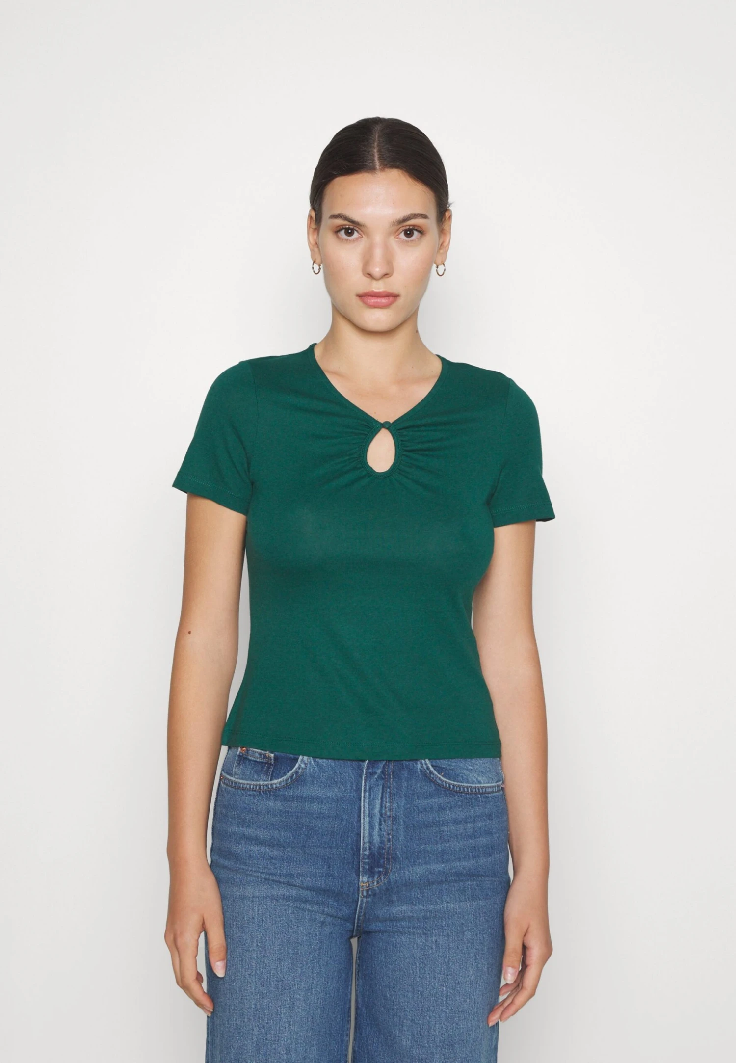 Anna Field Camiseta Básica - Dark Green 3 Anna Field Camiseta Básica - Dark Green - Imagen 3