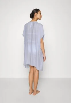 Anna Field Printed Short Kimono / 606 - Khaki_003 - Off-White - Complementos De Playa - 502 - Blue 7 Anna Field Printed Short Kimono / 606 - Khaki_003 - Off-White - Complementos De Playa - 502 - Blue -Anna Field Ventas ebe4555cc27f4c5990f5824b3719746a