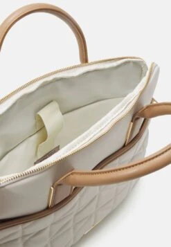 Anna Field Funda Para Portátil - Brown -Anna Field Ventas ec35405376d045449c491383f3a3bfc7