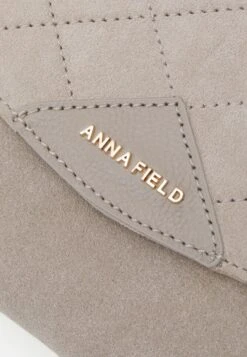 Anna Field Leather - Clutch - Taupe -Anna Field Ventas eeb17827a5b340eebb4d77e0eb4c037e