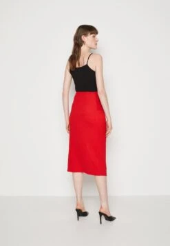 Anna Field Falda De Tubo - Red -Anna Field Ventas fa1af436c2b143baabc9cb9e0452b058